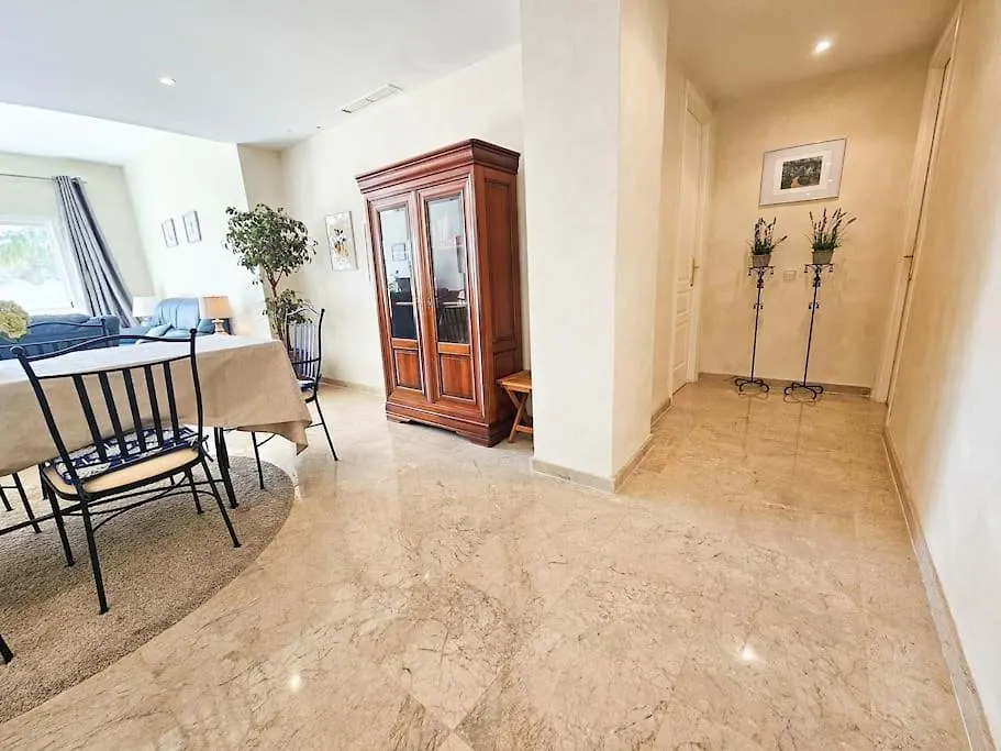 Greenlife - Spacious Apartment In Rio Real Marbella Hiszpania